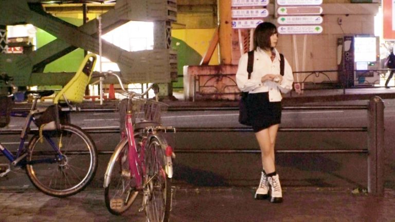 【圧倒的美少女】24歳【天国にイキたい】みおちゃん参上！普段はピザ屋に勤める彼女の応募理由は『彼氏のエッチがお役所的で不満がありまして…』融通の効かない堅苦しいSEX！自由を求めて応募してきた変態美少女！【SEXの領域展開】積極的にも程がある！連続ガチイキで痙攣連発の絶頂失神SEX絶対に見逃すな！